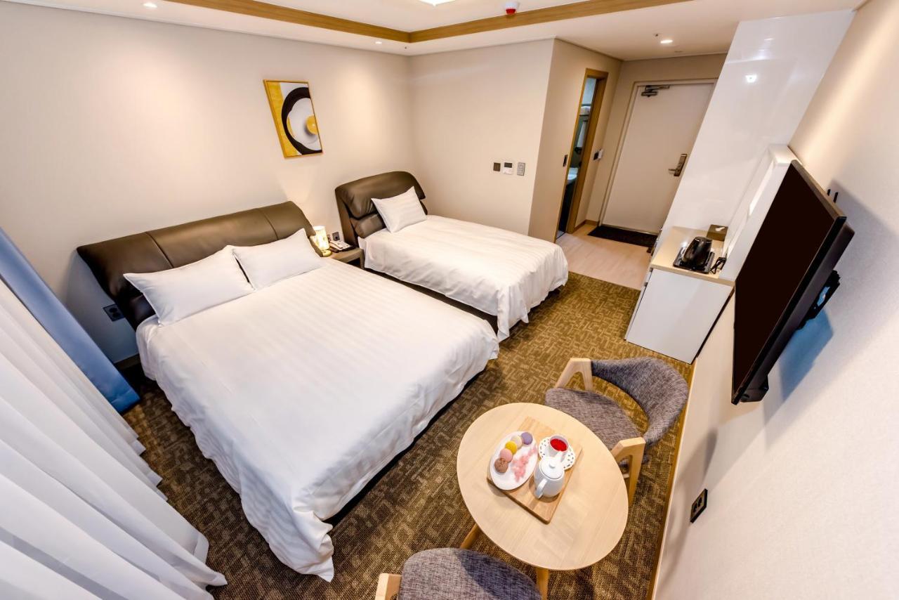 Hotel Dk Seogwipo Luaran gambar