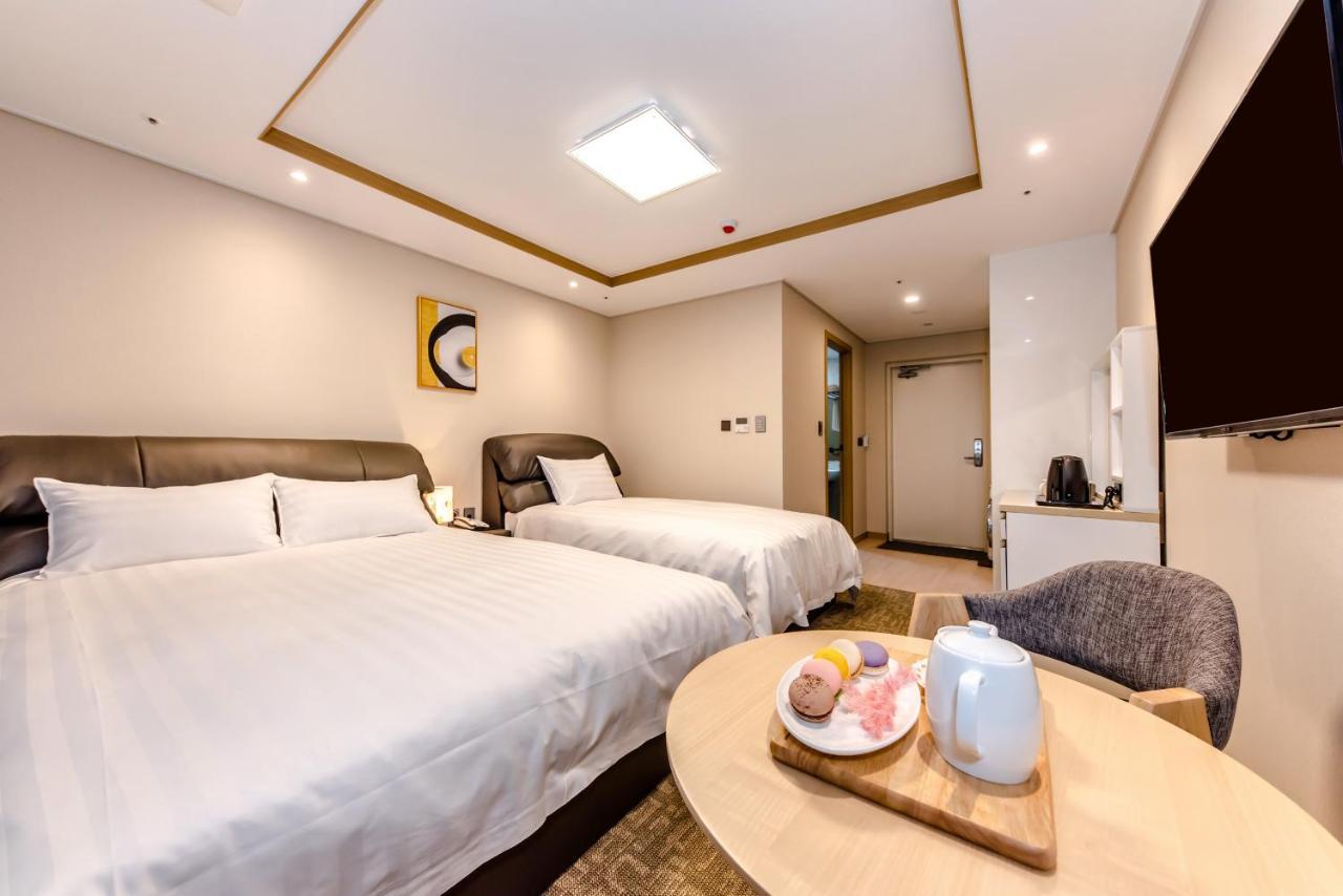 Hotel Dk Seogwipo Luaran gambar